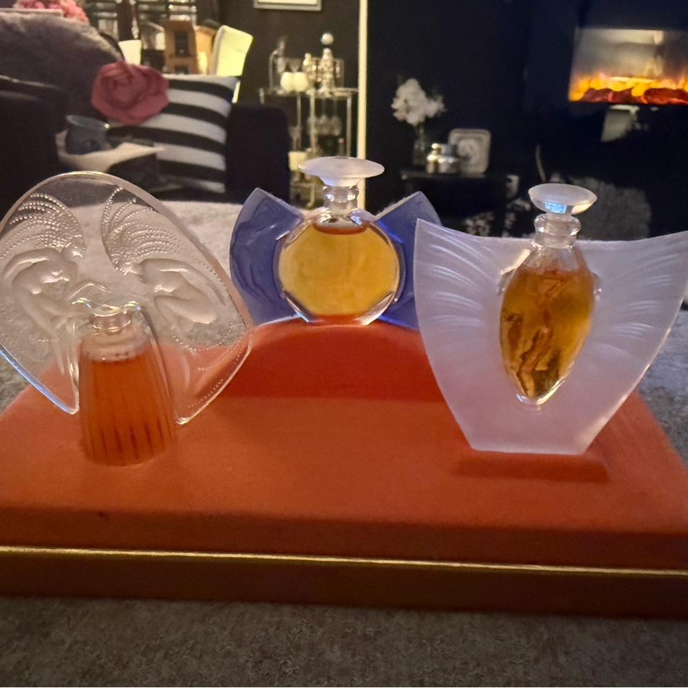 Lalique Miniature Perfume Set- Elegant Vintage Designs- Amber and Clear